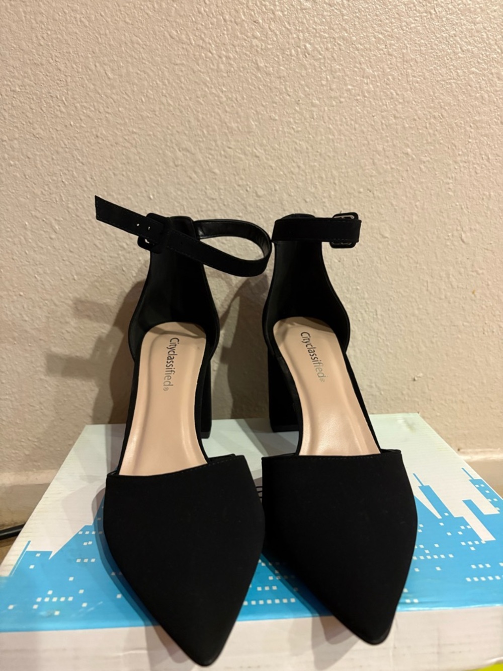 Black Ankle-Strap Block Heels | Size: 9 - Picture 2 of 5